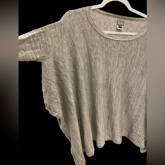 Converse Sweater Top - Picture 2 of 3